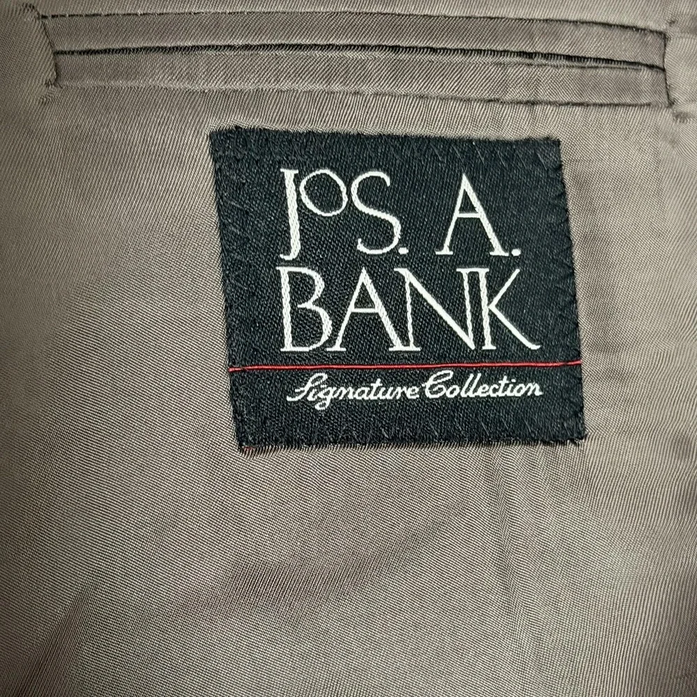 Jos A Bank Signature Suit Mens 43R Brown Wool Herringbone 2 Piece 37x30 Pants